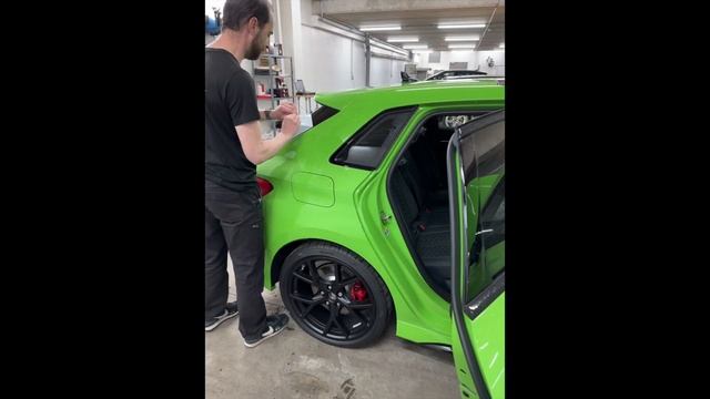 AUDI RS3 2023 8Y LIVRAISON ET DEBALLAGE DE LA BÊTE смотреть онлайн