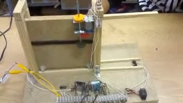 PROYECTO PUERTA DE GARAJE 4º ESO TECNOLOGIA IES VELES E VENTS grupo 2 смотреть онлайн