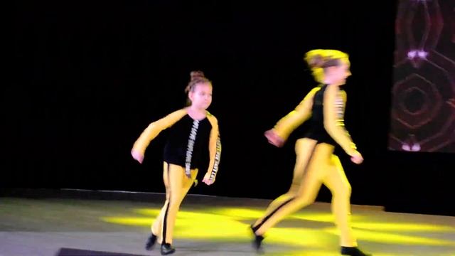 танец "Вставай" от фонда "Доброта и Доверие" смотреть онлайн