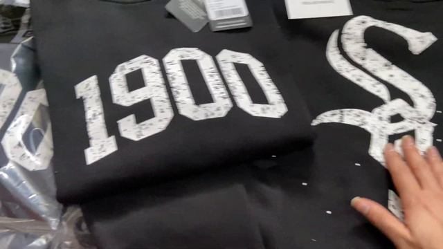 Áo Sweater Newera x mlb logo Sox 1900 - Bụi Bặm смотреть онлайн