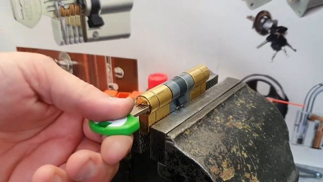 Bloccare gli strumenti🔐 Инструмент для замков🔑 herramienta de bloqueo ISEO,SECUREMME,MUL-T-LOCK смотреть онлайн