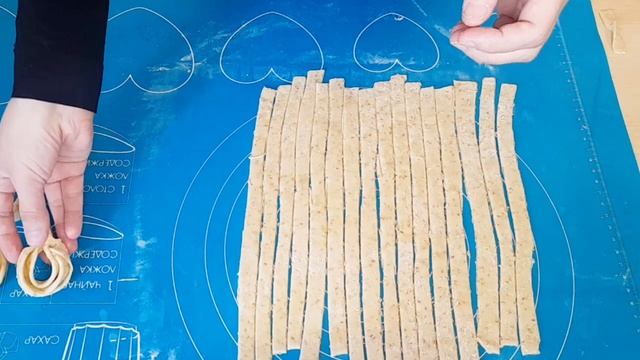 Очень красивая  Восточная Сладость с кунжутом..14.03.2024..