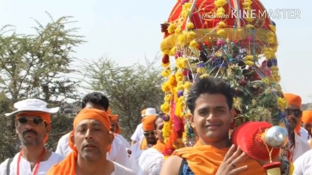 Mazya Sai babanchya Palkhila/Satish Garathe/Ganesh Bhanushali/Sagar Panvelkar/2018-19 Sai song смотреть онлайн