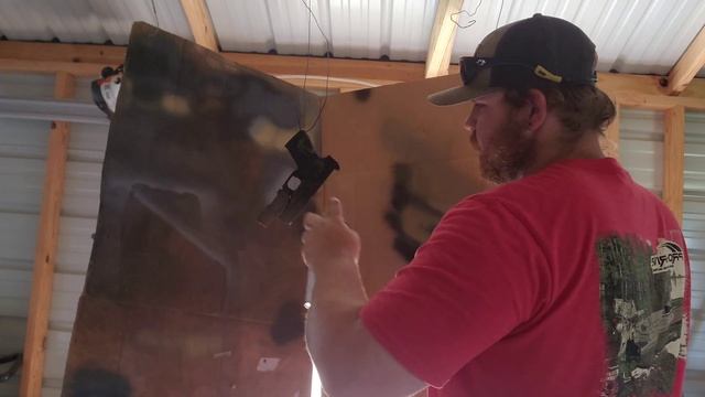 M81 Woodland Spray Paint Tutorial смотреть онлайн