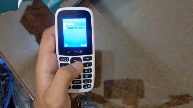E TACHI B105 UNBOXING & REVIEW | BEST FEATURE PHONE смотреть онлайн