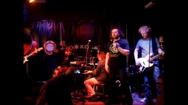 Роман Никитин и VOPpers- Земля в иллюминаторе смотреть онлайн