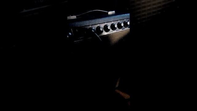 Fender '67 Blackface Deluxe Reverb with old Jensen speaker смотреть онлайн