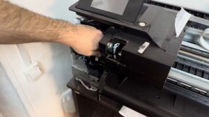 Как снять резак с плоттеров HP DesignJet T120  T125  T130  T520  T525  T530
