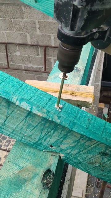 Крепление стропил на шуруп Spax смотреть онлайн