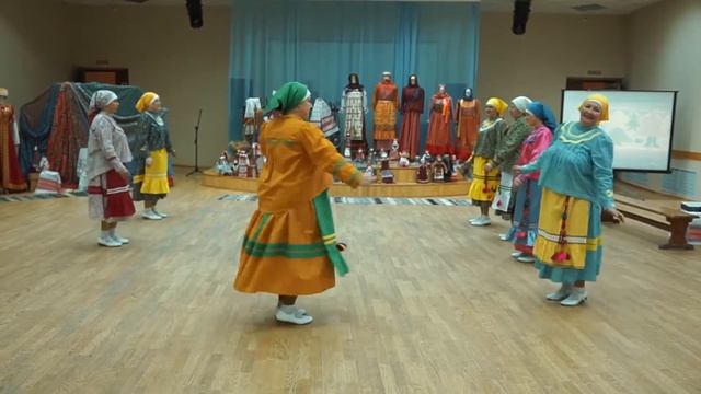 Коллекция традиционного костюма Парочка