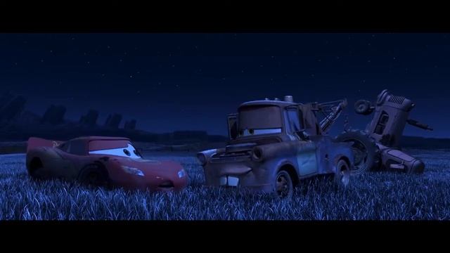 Молния Маквин и Мэтр пугают трактора | Тачки (2006)