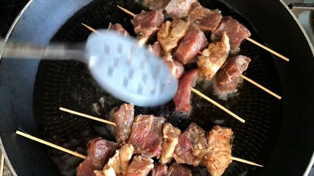 Үй жағдайында шашлык жасау. Шашлык в казане. Ерекше тағам.