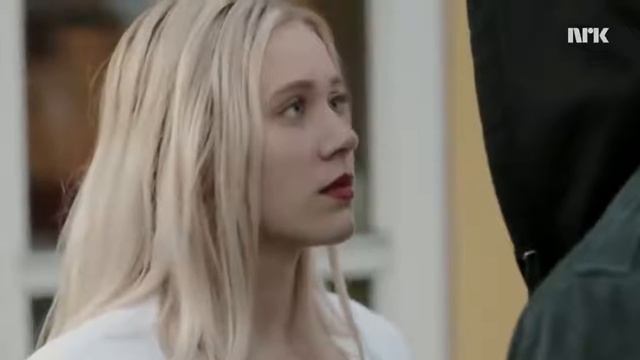A smart new English song смотреть онлайн