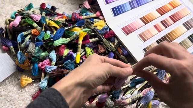 Моя Организация Мулине к Году Дракона Готова✅🌈 #dmc #muline #embroidery смотреть онлайн