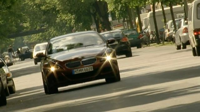 Serdar Sahin im BMW M6. Der Profiboxer testet das Power-Coup смотреть онлайн