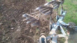 Вспашка МТЗ 1221 с плугом lemken
