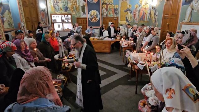 ОСВЯЩЕНИЕ КУЛИЧЕЙ, ЯИЦ И ПАСХИ смотреть онлайн