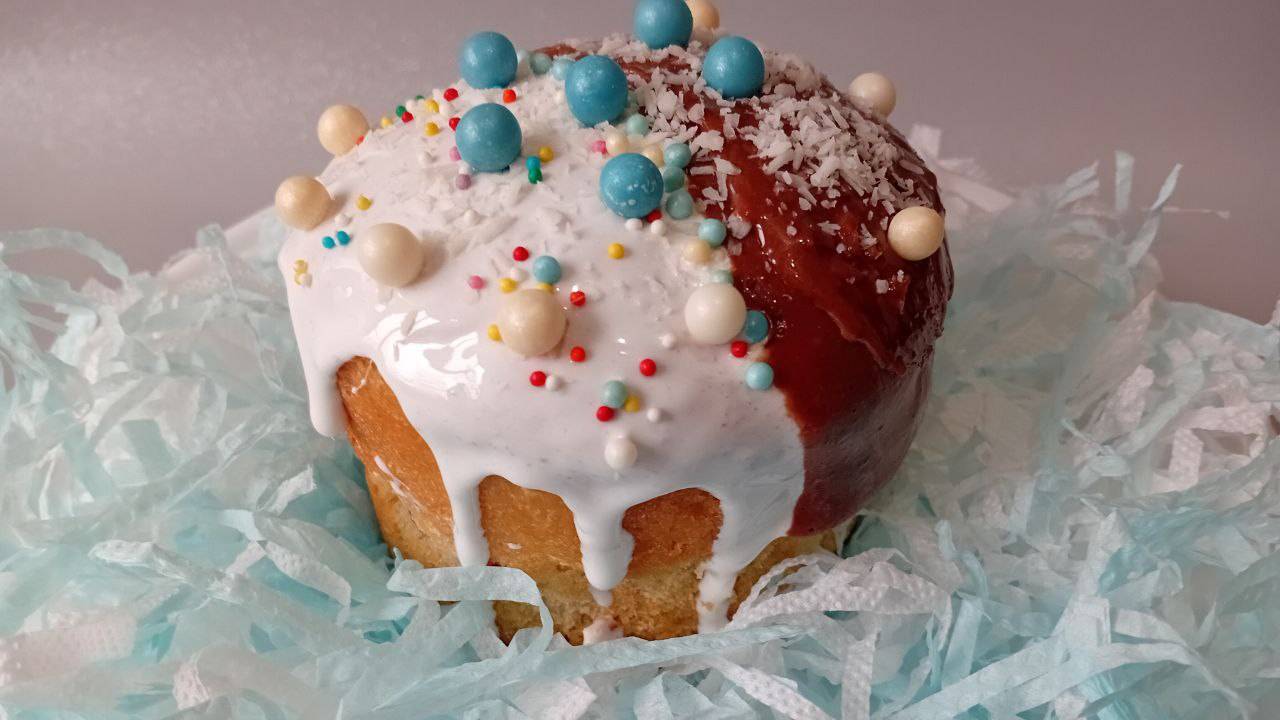 КУЛИЧ С САХАРНОЙ ГЛАЗУРЬЮ смотреть онлайн