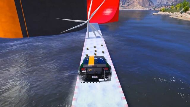 Örümcek Adam Hot Wheels Arabalar Ile Tehlike Yarışa Katılıyor - GTA 5