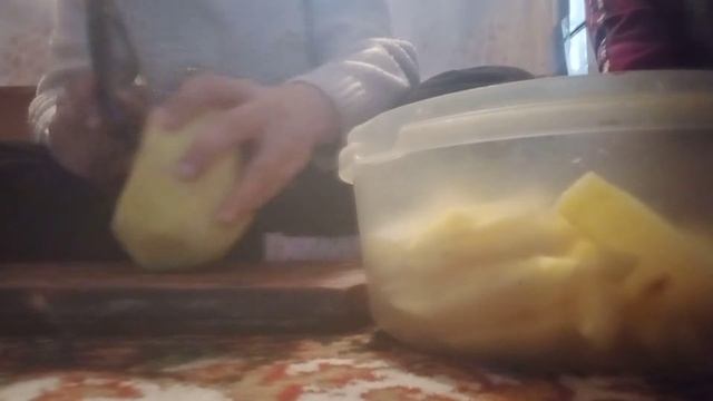 Чипсы и картошка фри