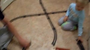 Супер паровоз. Распаковка и тест- драйв.  Дымит, светится, звучит  Super locomotive