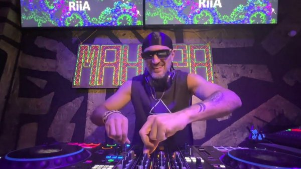 MANTRA 24.02.2024 - Dj Riia's Afrotribal Live mix