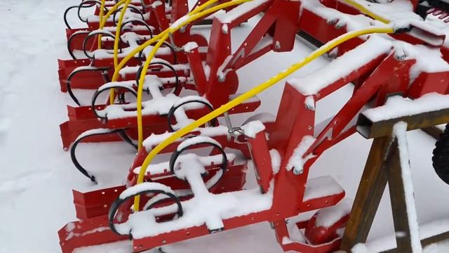 Культиватор КМО-2,8(4х70) New Orion Mini с оборудованием для внесения КАС и ЖКУ... Осмотр смотреть онлайн