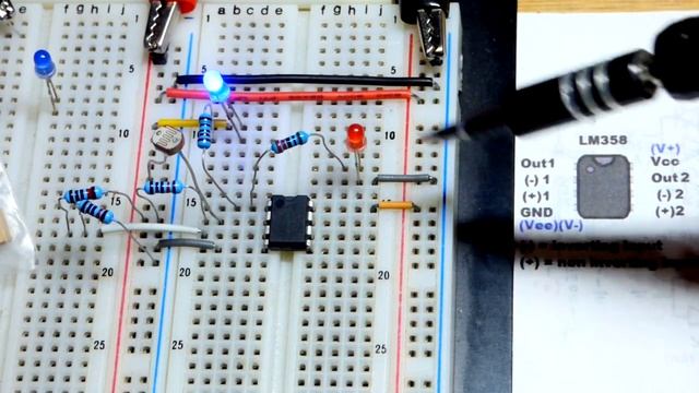 Inverting op amp comparator circuit using LM358 single supply operational amplifier смотреть онлайн