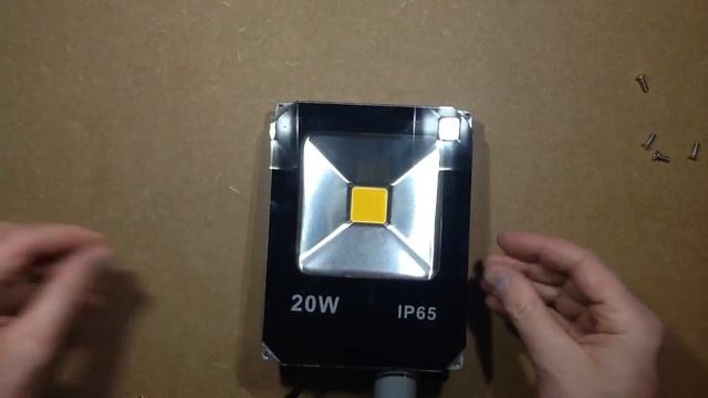Ebay LED floodlight scam warning смотреть онлайн