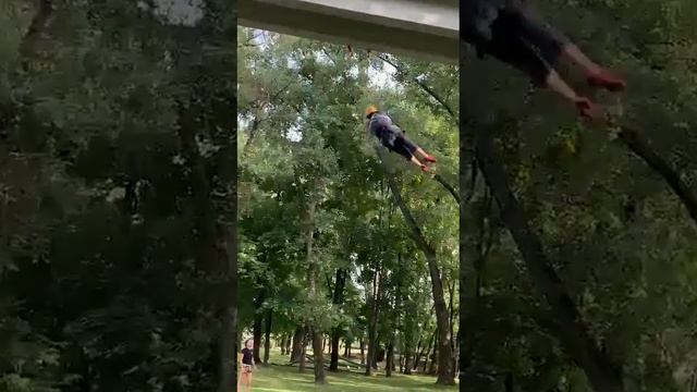 Прыжок с моста. Минск 2021июль смотреть онлайн