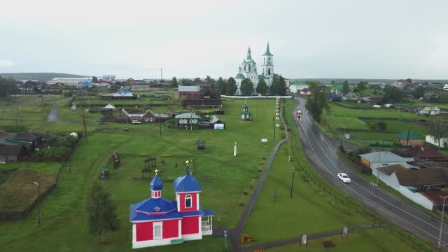 Нижняя Синячиха под дождём: Особенная атмосфера Музея деревянного зодчества