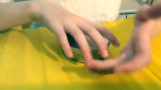 DIY/ПОДСТАВКА ДЛЯ ФОТОГРАФИЙ В ВИДЕ МАКАРУНА смотреть онлайн