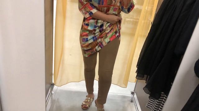 Шок! Gucci в Секонд Хенд!? / Влог з примірочної Second Hand смотреть онлайн