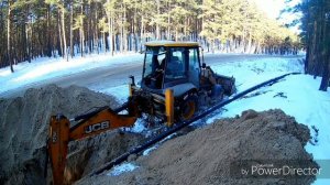 JCB 3CX я работаю на экскаваторе