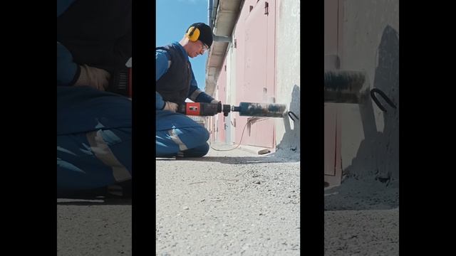 Сухое алмазное бурение (сверление) смотреть онлайн