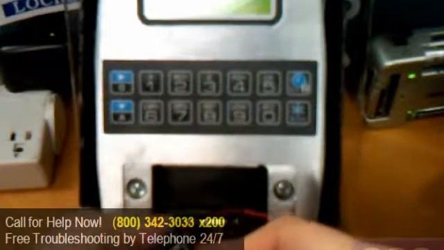 LaGard SmartGard Electronic Safe Keypad - Changing the Batteries смотреть онлайн