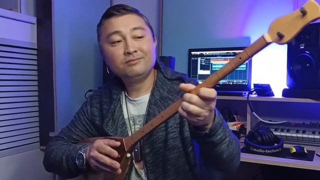 COBRA DOMBYRA   Akylbek Yesmoldin BEKARTI Instrumental #dombyra #kazahi #ИсламИтляшев #кобрапесня