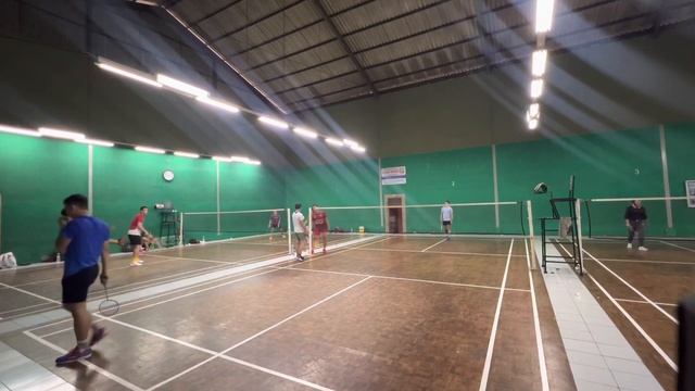 Badminton series Part 1 ( Denis/Obie Vs Bomex/Anton ) #badminton #badmintonindonesia #viral #bwf смотреть онлайн