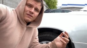 Слизался болт в колесе как выкрутить.