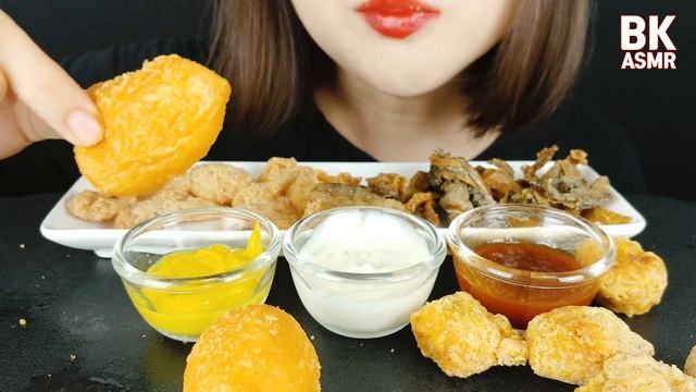 ASMR BBQ Golden Egg Cheese Ball, Fried Chicken Skin *Crispy* 황금알치즈볼,닭껍질,명태껍질튀김 MUKBANG смотреть онлайн