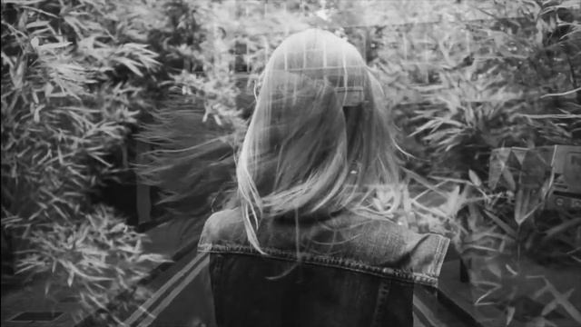 Joji - SLOW DANCING IN THE DARK