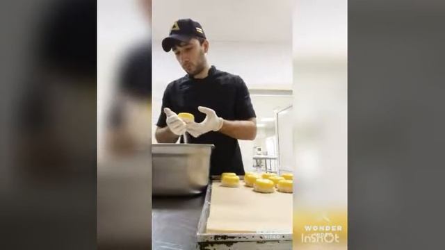 Мусовое пирожное. Йогуртовый мусс с ягодной начинкой. смотреть онлайн