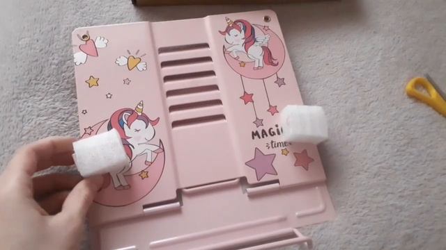 Распаковка МЕТАЛИЧЕСКОЙ подставки для книг!