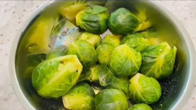 Brussels Sprouts Easy Recipe!Как вкусно и быстро приготовить брюссельскую капусту.