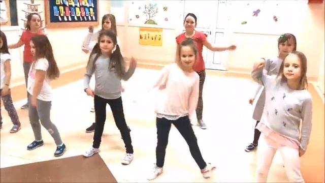 ZUMBA KIDS- LOVE ZIN 75 смотреть онлайн
