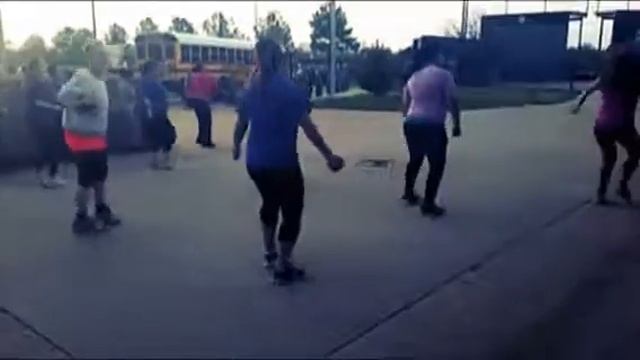 Zumba® Fitness Class with Karina смотреть онлайн