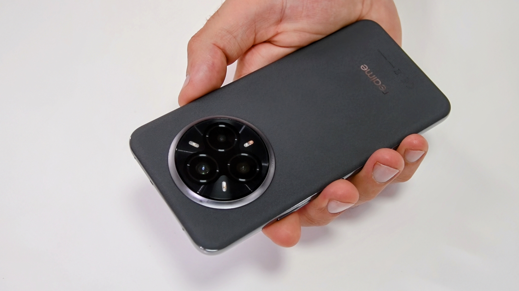 Обзор Realmi 14 Pro + от / Арстайл / смотреть онлайн