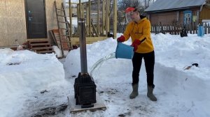 Раскаленный чугун против воды и снега. Испытание чугунной печи Купечница.