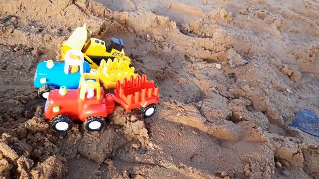 Синий трактор. Машинки. Видео про трактор для детей. смотреть онлайн