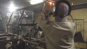 Постройка цельно рамного вездехода,на шинах низкого давления .Вторая часть.